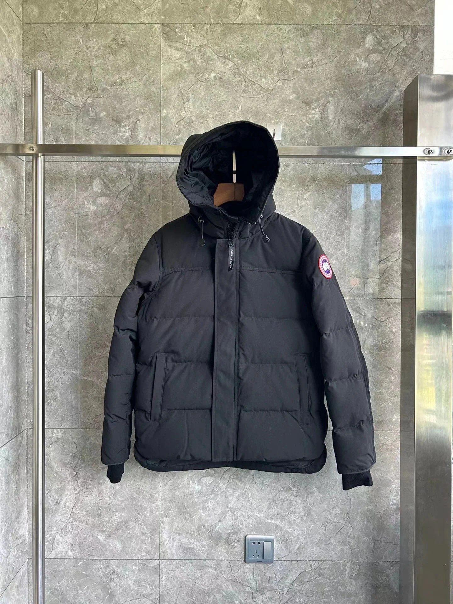 06 06